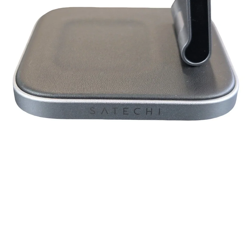 BbU Satechi 3-in-1 Foldable Qi2 Wireless Charging Stand Travel Adapters Tested